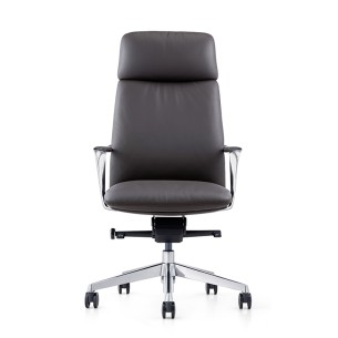 Classic Comfort Minimalist Executive Chair 2